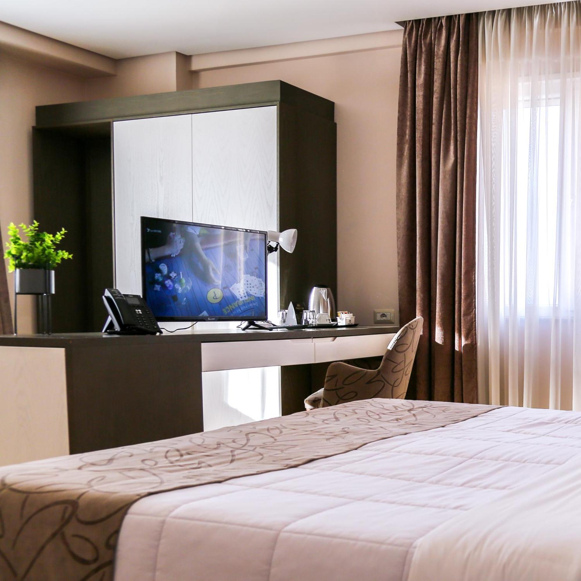 Doanesia Premium Hotel & Spa Mezez Exterior foto